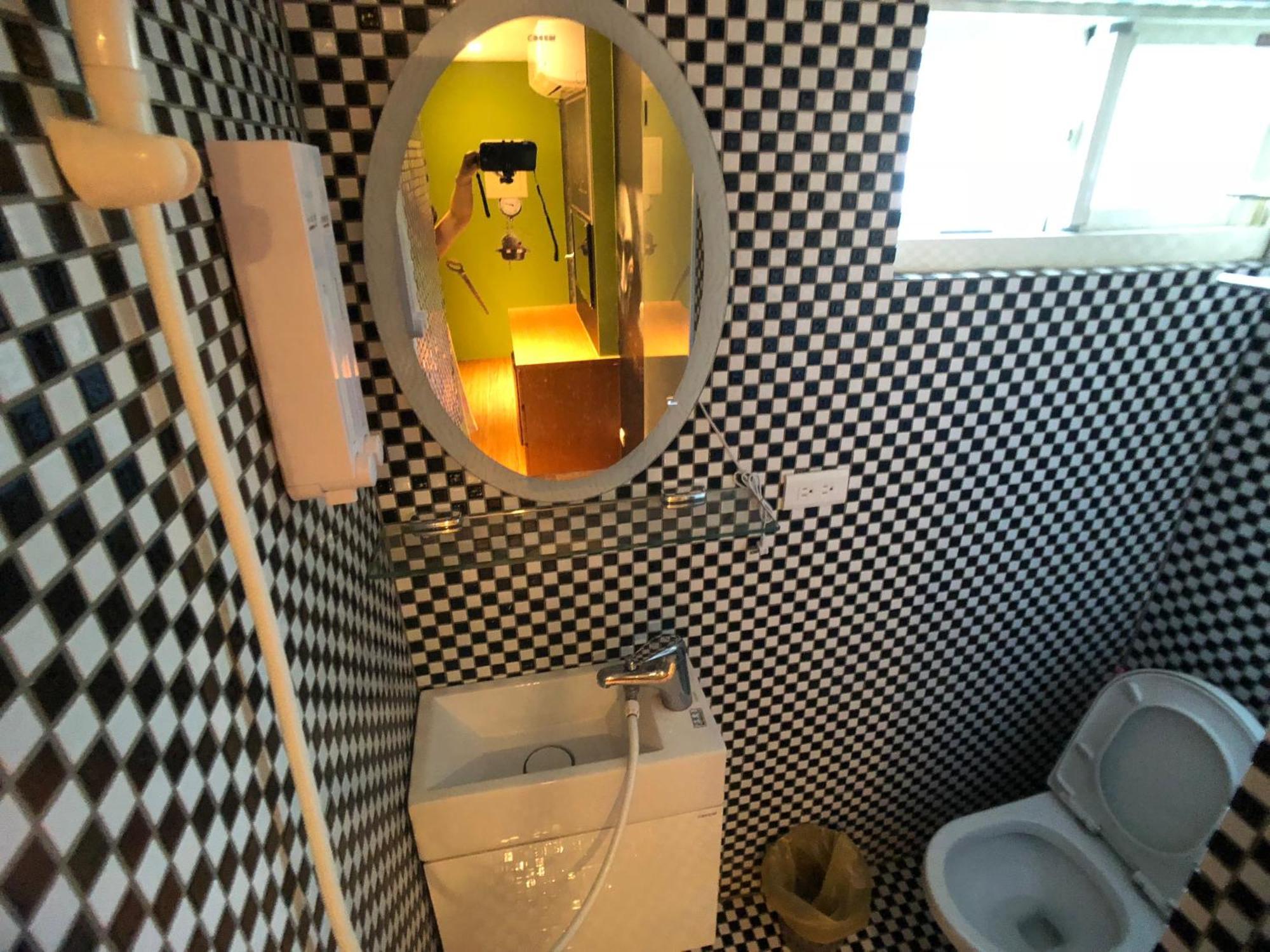 逢甲柏斯青年旅棧 Apartment ไถจง ภายนอก รูปภาพ