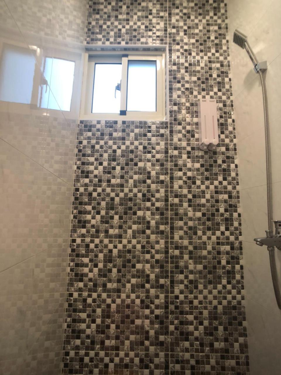 逢甲柏斯青年旅棧 Apartment ไถจง ภายนอก รูปภาพ